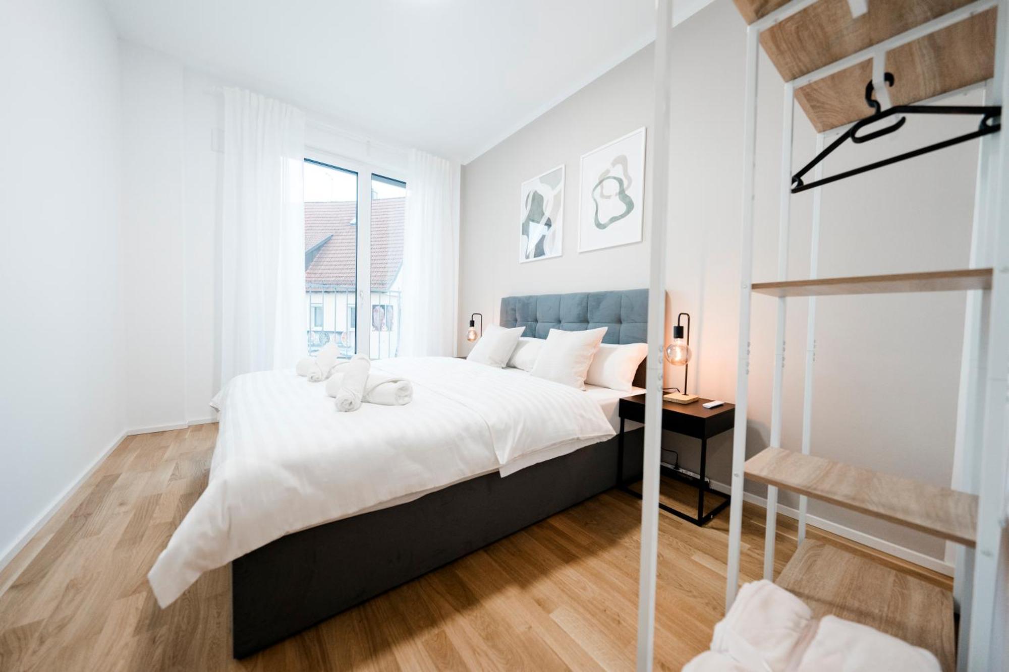 Kocasa-Apartments 01, City-Center Boeblingen, Stellplatz, Balkon, Waipu-Tv מראה חיצוני תמונה